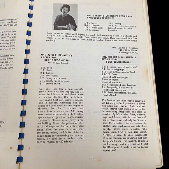 Recipes on Parade Military Officers' Wives Cookbook Meat Poultry Seafood 1964 - Picture 3 of 5